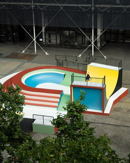 Raphaël Zarka, "Cycloïde Piazza", 2024 - view of the sculpture on the Centre Pompidou's Piazza